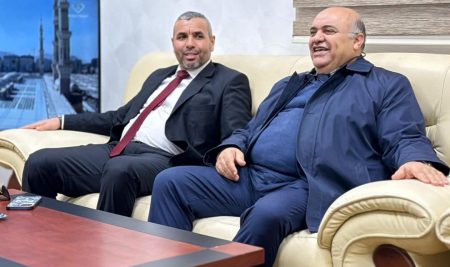 اجتماع رئيس الجامعة مع رئيس الاكاديمية الليبية